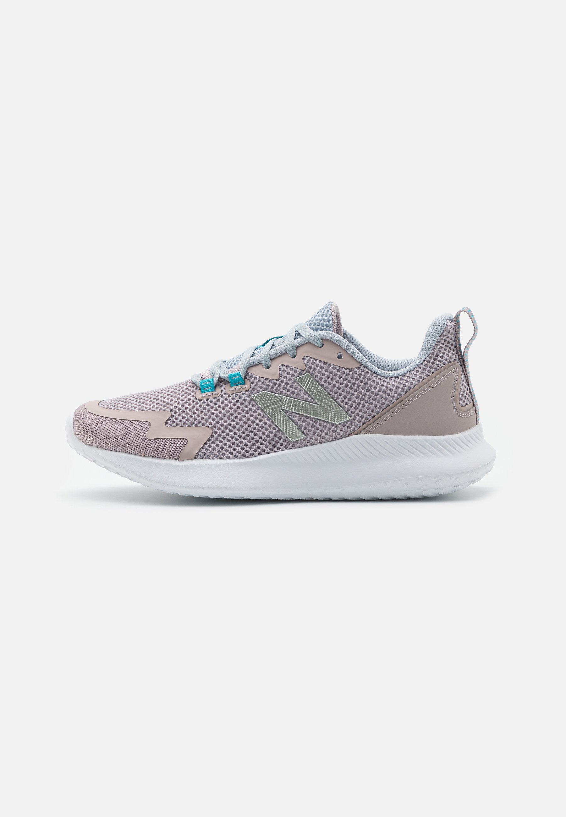 New Balance RYVAL - Zapatillas de running neutras - logwood/lila ... عرض ملعب كرة القدم New Balance RYVAL - Zapatillas de running neutras - logwood/lila ... عرض ملعب كرة القدم