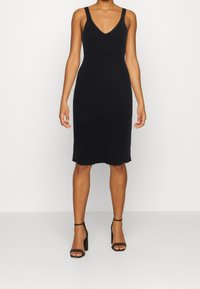 Gina Tricot Pouzdrové šaty - black