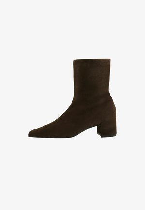 Högl, STIEFELETTE - Bottines - chocplum