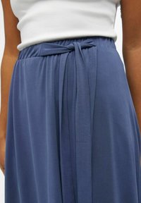 Object OBJANNIE - Tubenederdele - blue indigo