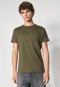 Tommy Jeans SLIM TEE - T-shirt - bas - fatigue green