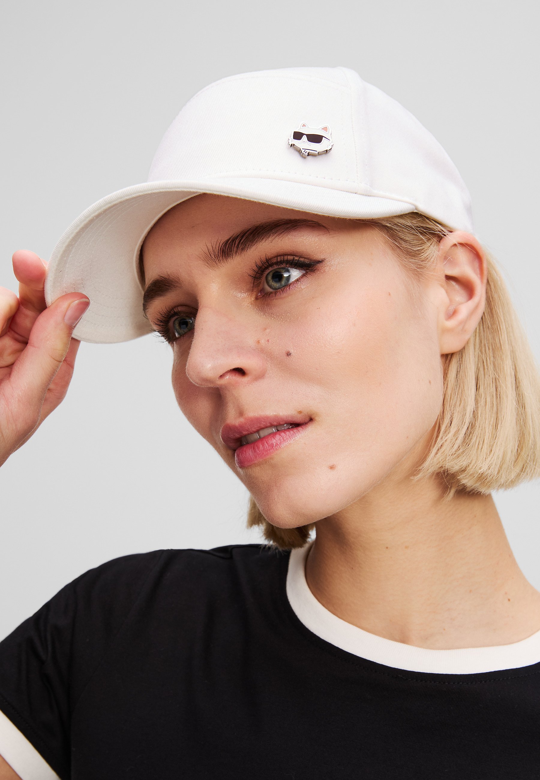 Karl Lagerfeld‎ White Cap with Embroidered Design. Choupette Baseball Hat | Karl Lagerfeld Paris main image 2