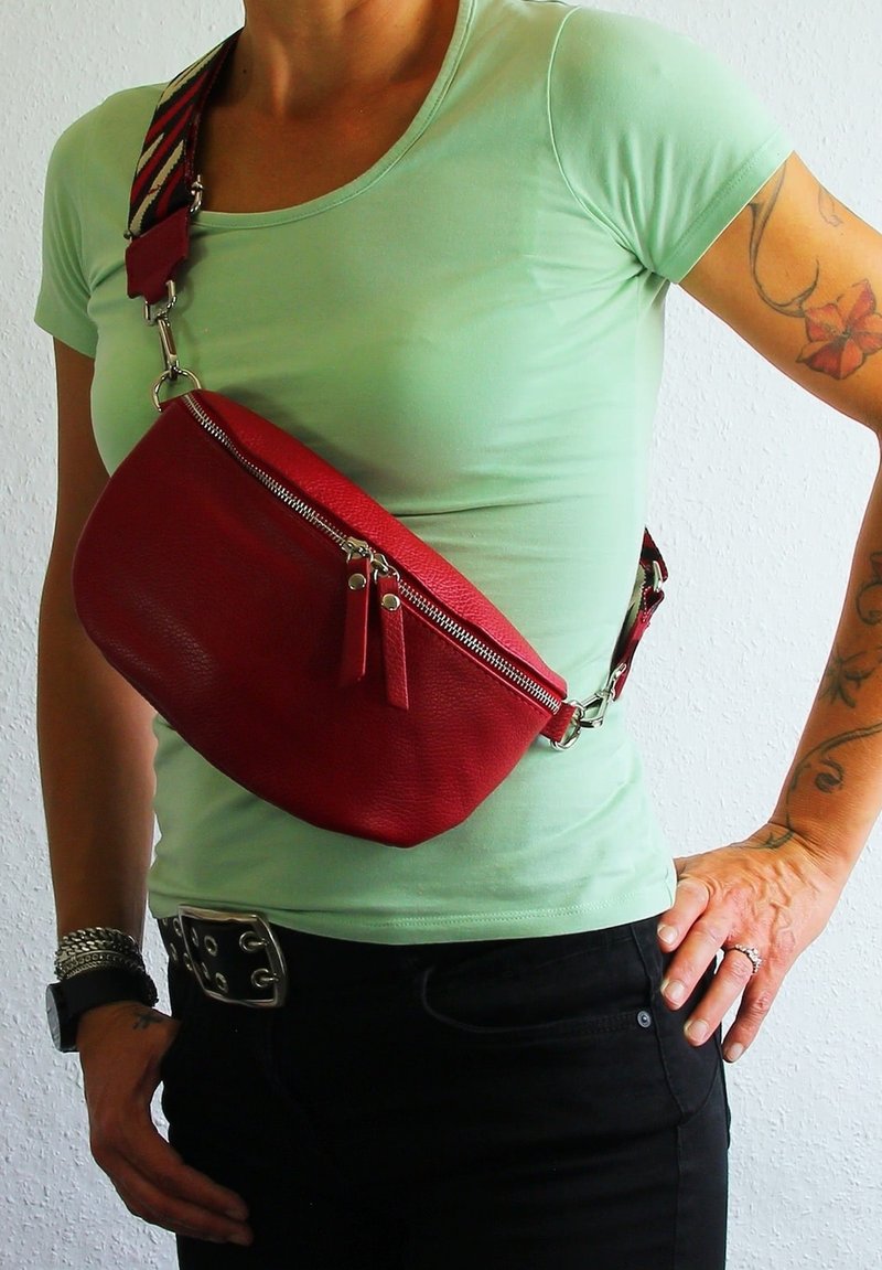 DrachenLeder TOSCANTO - Heuptas - rot mehrfarbig