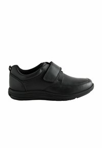 Chaussures en cuir noir au design arrondi, dotées d'une sangle Velcro et de coutures latérales. La semelle est rembourrée et texturée pour une meilleure adhérence.