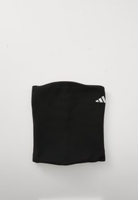 Chauffe-nuque sportif noir avec un panneau en maille texturée et le logo Adidas en blanc sur le côté, conçu pour les activités en plein air.