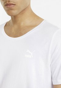 Puma Jednoduché tričko - white