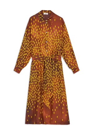 Bruine lange mouw jurk met gele rechthoekige patronen, knoopsluiting aan de voorkant en een bijpassende riem op de taille. Glad, lichtgewicht stof.