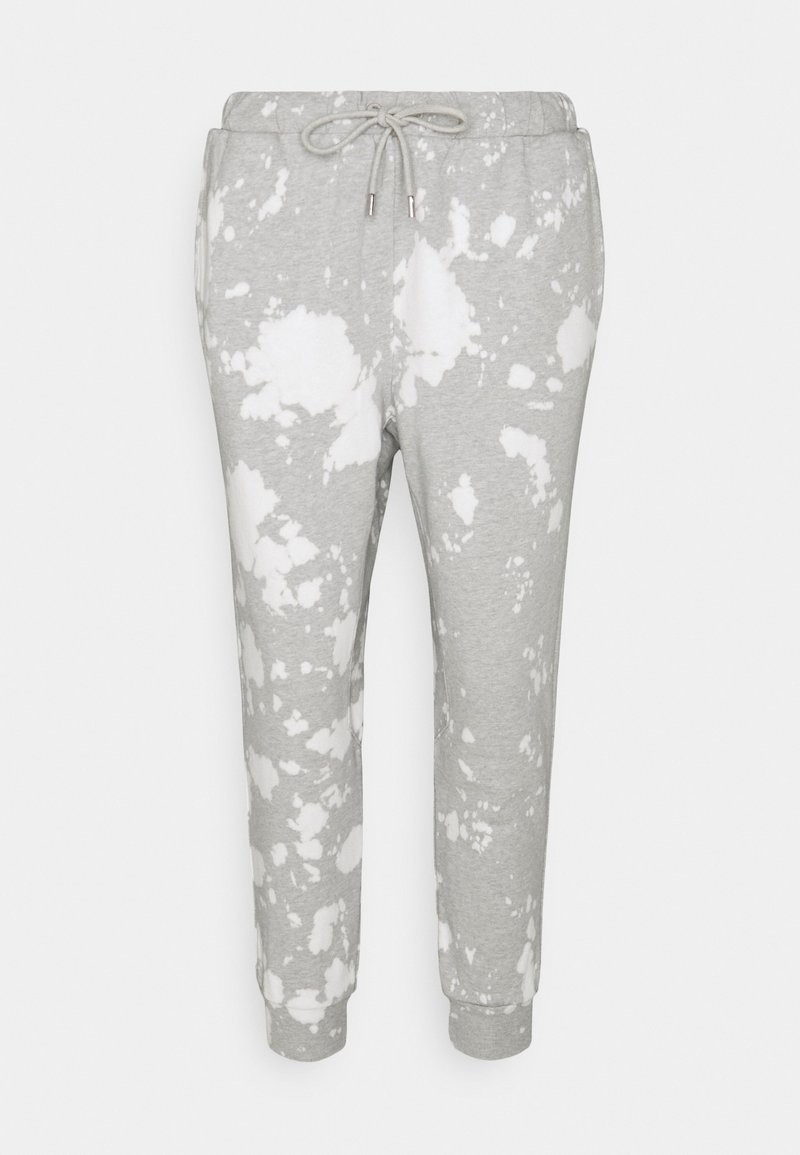 Graue Jogginghosen mit weißem Spritzmuster, ausgestattet mit einem elastischen Bund mit Kordelzug, seitlichen Taschen und Bündchen an den Knöcheln.