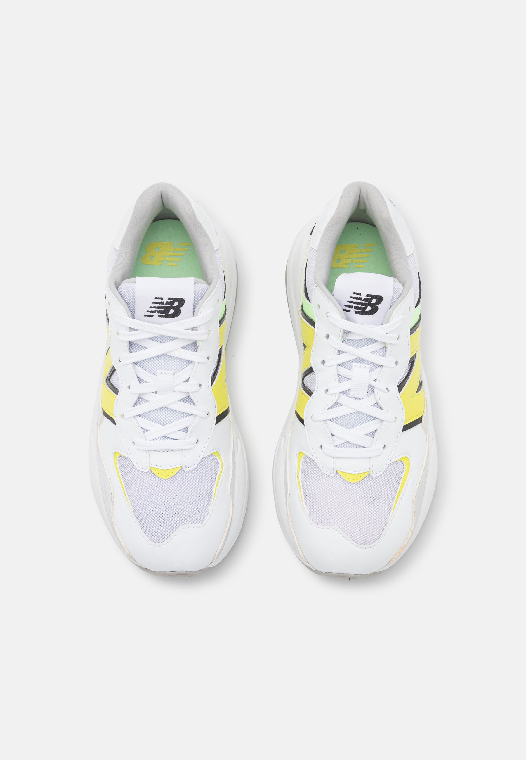 New Balance Trainers - white - Zalando 