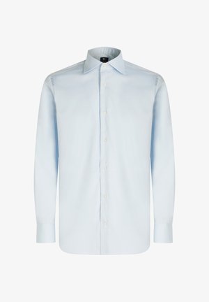 Camicia a maniche lunghe azzurro chiaro realizzata in tessuto morbido, con colletto classico, chiusura a bottoni e orlo arrotondato. Senza motivi o dettagli visibili.