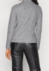 ONLY Trui - mottled grey