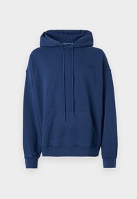 Granatowy hoodie wykonany z miękkiego materiału, z kieszenią kangurką, regulowanym kapturem na sznurku oraz ściągaczami przy mankietach i u dołu.