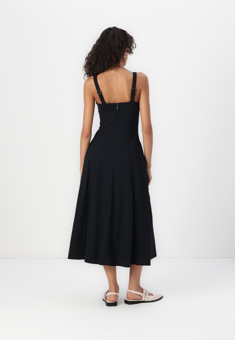 a&f mila midi dress Vestido Midi Mila - Negro