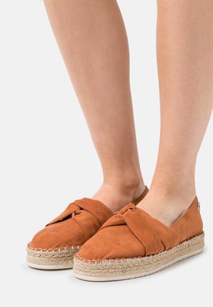 s.Oliver Espadrilles - terracotta