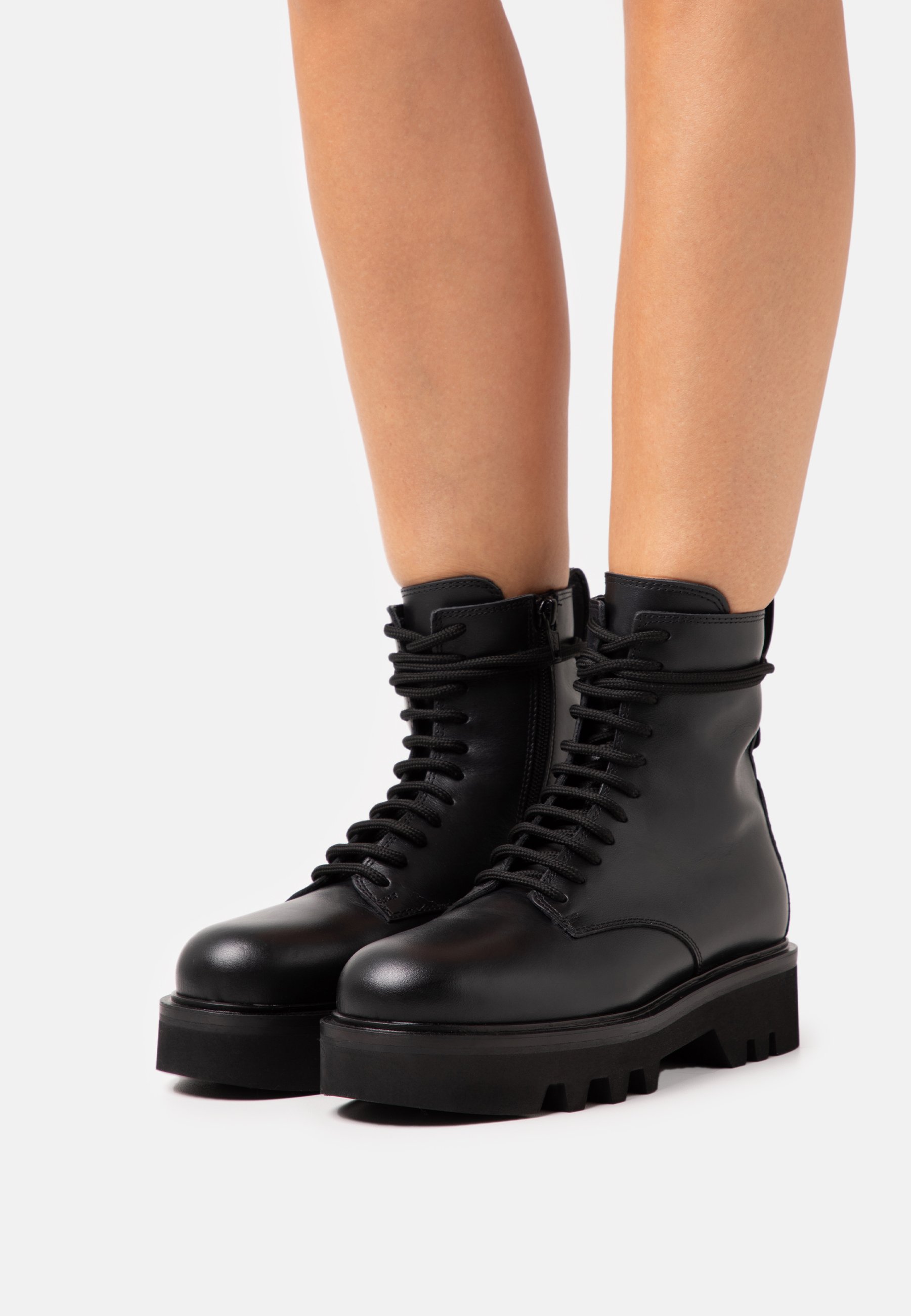 ankle army boots