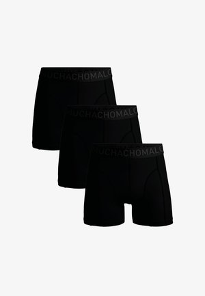 Három pár fekete boxeralsó, sima anyaggal, a derékpánton "MUCHACHOMALO" felirattal sötétszürke színben.