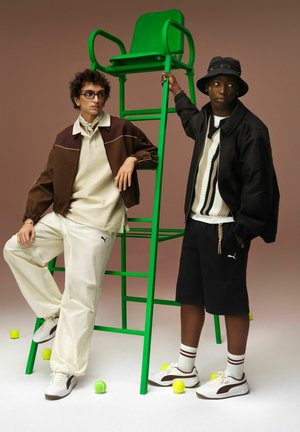 GV SPECIAL PRM - Trainers - white chocotart
