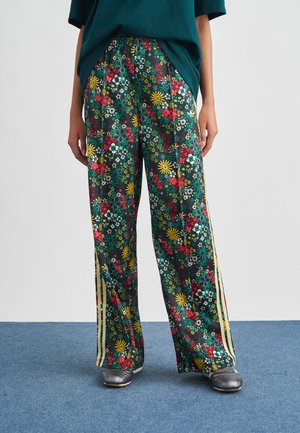 FIREBIRD LOOSE LIBERTY - Tracksuit bottoms - black/bold green/collegiate green/yellow