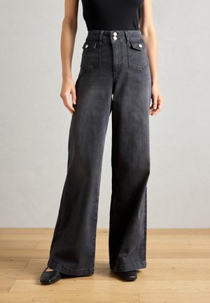 High-waisted wide-leg jeans in dark gray denim, featuring two front pockets, two back pockets, and silver-button hardware.