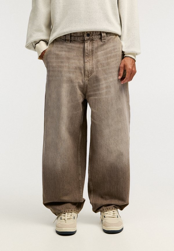 SKATER - Jeans Relaxed Fit