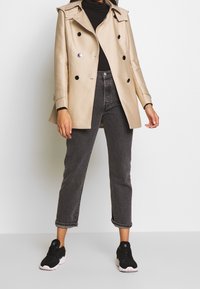 Morgan Trenchcoat - beige