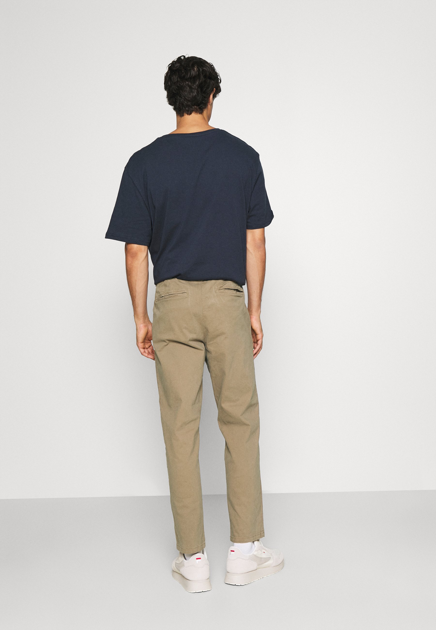 Pantalones de Pantalones chinos para Hombre | FASHIOLA.es - Página 2