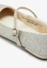 Next MARY JANE OCCASION SHOESFIT (F) - Pahkluurihmadega baleriinad - ombre gold silver glitter