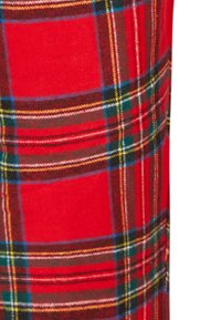 Rood geruite stof met zwarte en gele lijnen, met een zachte textuur en een patroon van contrasterende vierkanten. Ideaal voor kleding of bekleding.