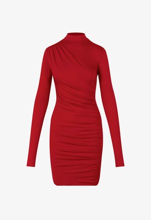 Rood lange mouwen jurk met een hoge halslijn, voorzien van geplooide textuur langs het lichaam voor een aansluitende silhout. Soepele, rekbare stof.