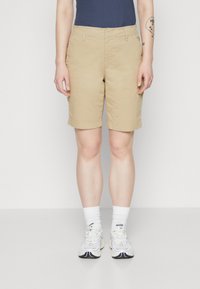 GAP - DOWNTOWN BERMUDA - Shorts - khaki Miniatuurafbeelding 1