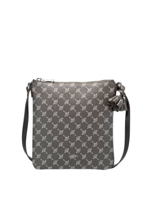 Siva torbica čez ramo z belim vzorcem v obliki ventilatorja, s trakcem za okras na strani in z zadrgo na vrhu.