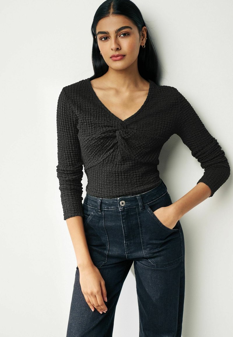 Next TWIST  FRONT - Långärmad tröja - black