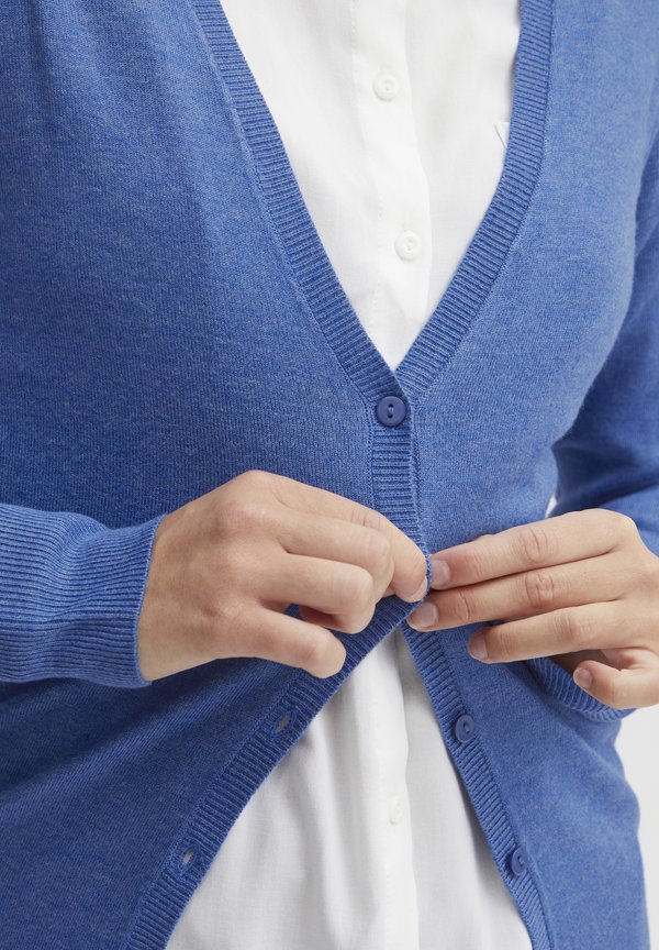 OXHELENE - Cardigan4