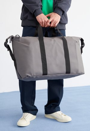 Rains HILO WEEKEND BAG UNISEX - Nedidelis kelioninis krepšys - grey