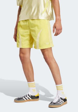 Shorts - pure sulfur powder yellow