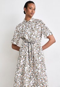 Marc Cain Blusenkleid - white