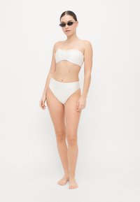 Cult Gaia URSULA BOTTOM - Bikiniunderdel - off white