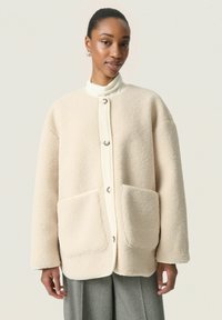 Soaked in Luxury THALASSA  - Manteau court - ancient scroll