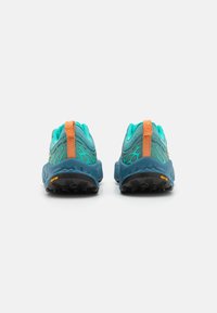 New Balance FRESH FOAM X HIERRO V8 - Scarpe da trail running - green