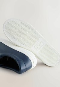 Next - Sneakersy niskie