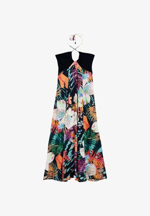 Rochie maxi neagră cu guler halter, imprimată cu flori și frunze tropicale vibrante în portocaliu, roz, verde și alb, cu fustă fluidă.