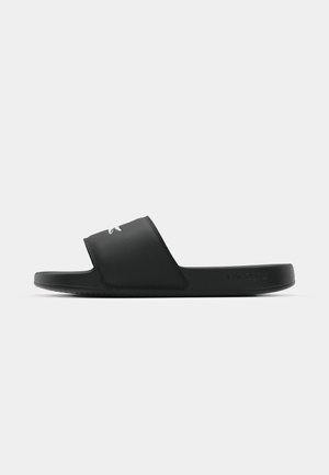 Lacoste SERVE SLIDE 1251 - Mules - black/white