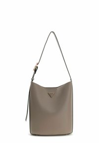 Sac à bandoulière en cuir marron avec un design structuré et décontracté. Il présente un logo triangulaire et une sangle unique réglable avec des éléments métalliques dorés.