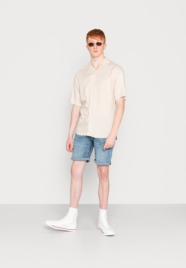 BHDENIMSHORTS REGULAR FIT - Denim shorts - azul vaquero3