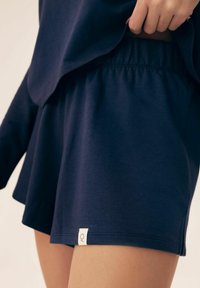 ESOTIQ ROS - Pyjamas - navy