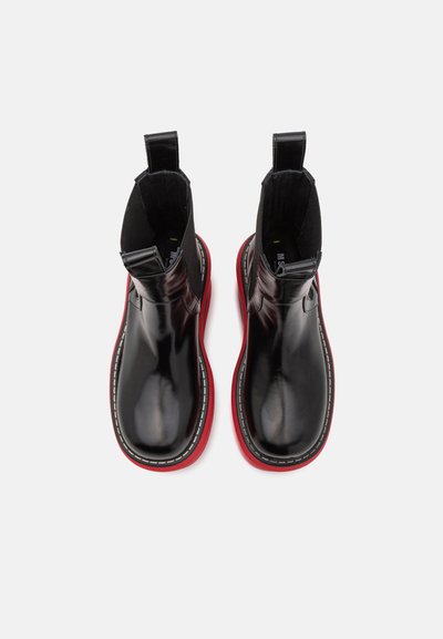 MSGM - Botki na platformie