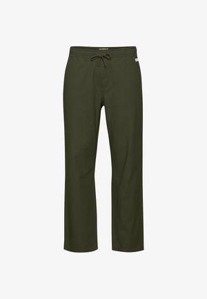 Olivegrønne bukser med snor i taljen, lige ben, blød stoftekstur og en diskret logotag foran.