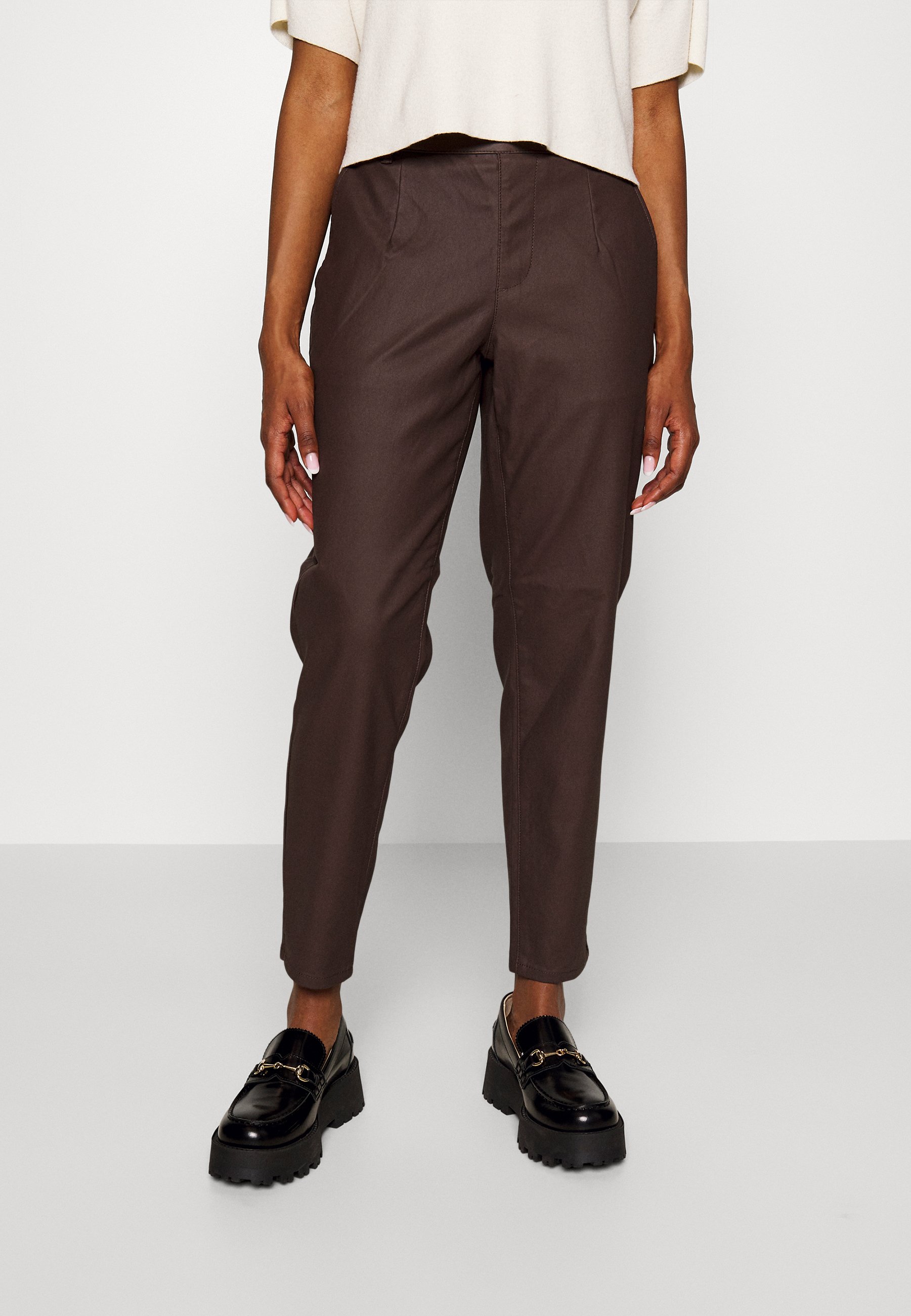 Object Damesbroek Objbelle Lisa Coated Noos - Comfortabele Broek Met Riemlussen En Splitten