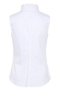 Hvid ærmeløs skjorte med ståkrave, skræddersyet pasform og detalje med rygsøm. Glat bomuldsstof med buet nederkant.