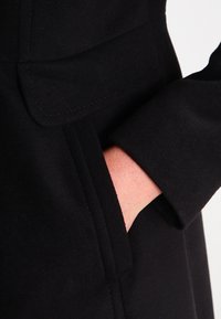 Dorothy Perkins Outdoorjacka - black